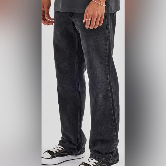 Urban Pipeline UP Relaxed Straight black Jeans. Men size 36x30 - Picture 1 of 10